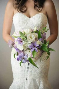 Scarlett-Grace-clematis-bouquet