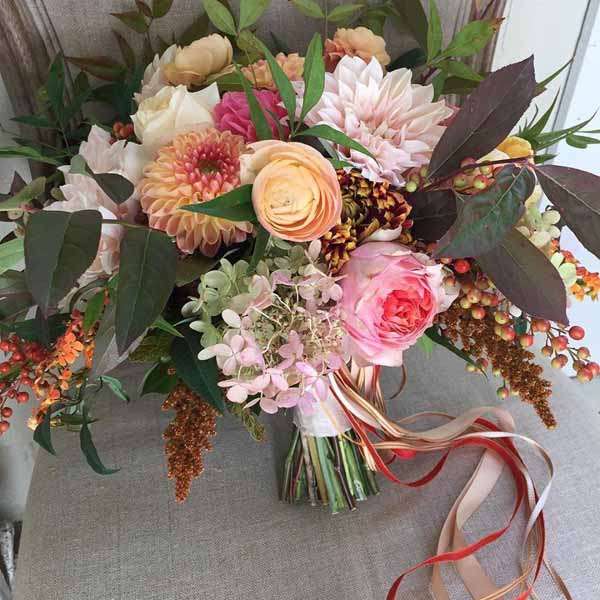 Southern-Blooms-by-Pats-Floral-Designs-Fall-Bouquet