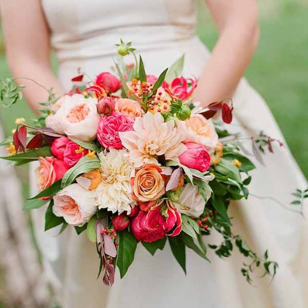 Southern-Blooms-by-Pats-Floral-Designs-Jen-Fariello-bouquet